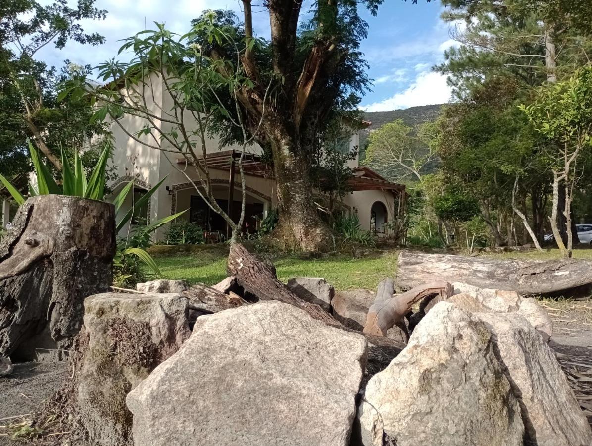 Pousada Canto Das Cachoeiras Vale do Capao Eksteriør billede